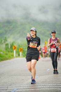 BIB: 3083, 700
                            <button type="button" onclick="openModal(5592134)" class="btn btn-primary btn-sm float-right btn-popup" data-toggle="modal" data-target=".modal-high-quality">
                        <i class="fas fa-shopping-cart"></i> Add to Cart
                    </button>
                                            <button type="button" onclick="isThisMe(5592134, true)" class="btn btn-success btn-sm float-right btn-popup btn-isme hidden" data-toggle="tooltip" data-placement="bottom" title="นี่คือรูปของคุณใช่ไหม คลิกที่นี่เพื่อเอาเข้าอัลบั้ม">
                        <i class="fas fa-plus"></i> Add to album
                    </button>
                    <button type="button" onclick="isThisMe(5592134, false)" class="btn btn-warning btn-sm float-right btn-popup btn-isnotme hidden">
                        <i class="fas fa-ban"></i> Remove from album
                    </button>