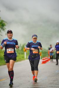 BIB: 1092, 305
                            <button type="button" onclick="openModal(5594587)" class="btn btn-primary btn-sm float-right btn-popup" data-toggle="modal" data-target=".modal-high-quality">
                        <i class="fas fa-shopping-cart"></i> Add to Cart
                    </button>
                                            <button type="button" onclick="isThisMe(5594587, true)" class="btn btn-success btn-sm float-right btn-popup btn-isme hidden" data-toggle="tooltip" data-placement="bottom" title="นี่คือรูปของคุณใช่ไหม คลิกที่นี่เพื่อเอาเข้าอัลบั้ม">
                        <i class="fas fa-plus"></i> Add to album
                    </button>
                    <button type="button" onclick="isThisMe(5594587, false)" class="btn btn-warning btn-sm float-right btn-popup btn-isnotme hidden">
                        <i class="fas fa-ban"></i> Remove from album
                    </button>