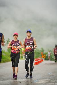 BIB: 3139, 1279
                            <button type="button" onclick="openModal(5595537)" class="btn btn-primary btn-sm float-right btn-popup" data-toggle="modal" data-target=".modal-high-quality">
                        <i class="fas fa-shopping-cart"></i> Add to Cart
                    </button>
                                            <button type="button" onclick="isThisMe(5595537, true)" class="btn btn-success btn-sm float-right btn-popup btn-isme hidden" data-toggle="tooltip" data-placement="bottom" title="นี่คือรูปของคุณใช่ไหม คลิกที่นี่เพื่อเอาเข้าอัลบั้ม">
                        <i class="fas fa-plus"></i> Add to album
                    </button>
                    <button type="button" onclick="isThisMe(5595537, false)" class="btn btn-warning btn-sm float-right btn-popup btn-isnotme hidden">
                        <i class="fas fa-ban"></i> Remove from album
                    </button>