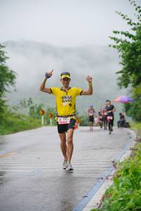 BIB: 5924
                            <button type="button" onclick="openModal(5603139)" class="btn btn-primary btn-sm float-right btn-popup" data-toggle="modal" data-target=".modal-high-quality">
                        <i class="fas fa-shopping-cart"></i> Add to Cart
                    </button>
                                            <button type="button" onclick="isThisMe(5603139, true)" class="btn btn-success btn-sm float-right btn-popup btn-isme hidden" data-toggle="tooltip" data-placement="bottom" title="นี่คือรูปของคุณใช่ไหม คลิกที่นี่เพื่อเอาเข้าอัลบั้ม">
                        <i class="fas fa-plus"></i> Add to album
                    </button>
                    <button type="button" onclick="isThisMe(5603139, false)" class="btn btn-warning btn-sm float-right btn-popup btn-isnotme hidden">
                        <i class="fas fa-ban"></i> Remove from album
                    </button>