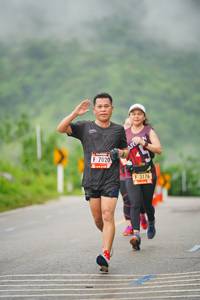 BIB: 7020, 3176
                            <button type="button" onclick="openModal(5591364)" class="btn btn-primary btn-sm float-right btn-popup" data-toggle="modal" data-target=".modal-high-quality">
                        <i class="fas fa-shopping-cart"></i> Add to Cart
                    </button>
                                            <button type="button" onclick="isThisMe(5591364, true)" class="btn btn-success btn-sm float-right btn-popup btn-isme hidden" data-toggle="tooltip" data-placement="bottom" title="นี่คือรูปของคุณใช่ไหม คลิกที่นี่เพื่อเอาเข้าอัลบั้ม">
                        <i class="fas fa-plus"></i> Add to album
                    </button>
                    <button type="button" onclick="isThisMe(5591364, false)" class="btn btn-warning btn-sm float-right btn-popup btn-isnotme hidden">
                        <i class="fas fa-ban"></i> Remove from album
                    </button>