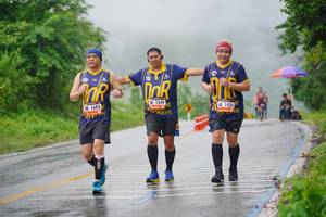 BIB: 1549, 1693, 1434
                            <button type="button" onclick="openModal(5598186)" class="btn btn-primary btn-sm float-right btn-popup" data-toggle="modal" data-target=".modal-high-quality">
                        <i class="fas fa-shopping-cart"></i> Add to Cart
                    </button>
                                            <button type="button" onclick="isThisMe(5598186, true)" class="btn btn-success btn-sm float-right btn-popup btn-isme hidden" data-toggle="tooltip" data-placement="bottom" title="นี่คือรูปของคุณใช่ไหม คลิกที่นี่เพื่อเอาเข้าอัลบั้ม">
                        <i class="fas fa-plus"></i> Add to album
                    </button>
                    <button type="button" onclick="isThisMe(5598186, false)" class="btn btn-warning btn-sm float-right btn-popup btn-isnotme hidden">
                        <i class="fas fa-ban"></i> Remove from album
                    </button>