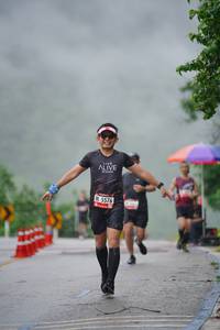 BIB: 5576
                            <button type="button" onclick="openModal(5603184)" class="btn btn-primary btn-sm float-right btn-popup" data-toggle="modal" data-target=".modal-high-quality">
                        <i class="fas fa-shopping-cart"></i> Add to Cart
                    </button>
                                            <button type="button" onclick="isThisMe(5603184, true)" class="btn btn-success btn-sm float-right btn-popup btn-isme hidden" data-toggle="tooltip" data-placement="bottom" title="นี่คือรูปของคุณใช่ไหม คลิกที่นี่เพื่อเอาเข้าอัลบั้ม">
                        <i class="fas fa-plus"></i> Add to album
                    </button>
                    <button type="button" onclick="isThisMe(5603184, false)" class="btn btn-warning btn-sm float-right btn-popup btn-isnotme hidden">
                        <i class="fas fa-ban"></i> Remove from album
                    </button>