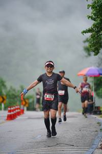 BIB: 5576
                            <button type="button" onclick="openModal(5603190)" class="btn btn-primary btn-sm float-right btn-popup" data-toggle="modal" data-target=".modal-high-quality">
                        <i class="fas fa-shopping-cart"></i> Add to Cart
                    </button>
                                            <button type="button" onclick="isThisMe(5603190, true)" class="btn btn-success btn-sm float-right btn-popup btn-isme hidden" data-toggle="tooltip" data-placement="bottom" title="นี่คือรูปของคุณใช่ไหม คลิกที่นี่เพื่อเอาเข้าอัลบั้ม">
                        <i class="fas fa-plus"></i> Add to album
                    </button>
                    <button type="button" onclick="isThisMe(5603190, false)" class="btn btn-warning btn-sm float-right btn-popup btn-isnotme hidden">
                        <i class="fas fa-ban"></i> Remove from album
                    </button>