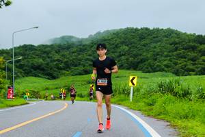 BIB: 1037
                            <button type="button" onclick="openModal(5852297)" class="btn btn-primary btn-sm float-right btn-popup" data-toggle="modal" data-target=".modal-high-quality">
                        <i class="fas fa-shopping-cart"></i> Add to Cart
                    </button>
                                            <button type="button" onclick="isThisMe(5852297, true)" class="btn btn-success btn-sm float-right btn-popup btn-isme hidden" data-toggle="tooltip" data-placement="bottom" title="นี่คือรูปของคุณใช่ไหม คลิกที่นี่เพื่อเอาเข้าอัลบั้ม">
                        <i class="fas fa-plus"></i> Add to album
                    </button>
                    <button type="button" onclick="isThisMe(5852297, false)" class="btn btn-warning btn-sm float-right btn-popup btn-isnotme hidden">
                        <i class="fas fa-ban"></i> Remove from album
                    </button>