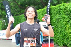 BIB: 093
                            <button type="button" onclick="openModal(5850624)" class="btn btn-primary btn-sm float-right btn-popup" data-toggle="modal" data-target=".modal-high-quality">
                        <i class="fas fa-shopping-cart"></i> Add to Cart
                    </button>
                                            <button type="button" onclick="isThisMe(5850624, true)" class="btn btn-success btn-sm float-right btn-popup btn-isme hidden" data-toggle="tooltip" data-placement="bottom" title="นี่คือรูปของคุณใช่ไหม คลิกที่นี่เพื่อเอาเข้าอัลบั้ม">
                        <i class="fas fa-plus"></i> Add to album
                    </button>
                    <button type="button" onclick="isThisMe(5850624, false)" class="btn btn-warning btn-sm float-right btn-popup btn-isnotme hidden">
                        <i class="fas fa-ban"></i> Remove from album
                    </button>