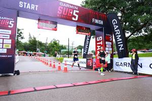 BIB: 2691, 2019
                            <button type="button" onclick="openModal(5858498)" class="btn btn-primary btn-sm float-right btn-popup" data-toggle="modal" data-target=".modal-high-quality">
                        <i class="fas fa-shopping-cart"></i> Add to Cart
                    </button>
                                            <button type="button" onclick="isThisMe(5858498, true)" class="btn btn-success btn-sm float-right btn-popup btn-isme hidden" data-toggle="tooltip" data-placement="bottom" title="นี่คือรูปของคุณใช่ไหม คลิกที่นี่เพื่อเอาเข้าอัลบั้ม">
                        <i class="fas fa-plus"></i> Add to album
                    </button>
                    <button type="button" onclick="isThisMe(5858498, false)" class="btn btn-warning btn-sm float-right btn-popup btn-isnotme hidden">
                        <i class="fas fa-ban"></i> Remove from album
                    </button>