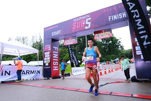 BIB: 2604, 1737
                            <button type="button" onclick="openModal(5858411)" class="btn btn-primary btn-sm float-right btn-popup" data-toggle="modal" data-target=".modal-high-quality">
                        <i class="fas fa-shopping-cart"></i> Add to Cart
                    </button>
                                            <button type="button" onclick="isThisMe(5858411, true)" class="btn btn-success btn-sm float-right btn-popup btn-isme hidden" data-toggle="tooltip" data-placement="bottom" title="นี่คือรูปของคุณใช่ไหม คลิกที่นี่เพื่อเอาเข้าอัลบั้ม">
                        <i class="fas fa-plus"></i> Add to album
                    </button>
                    <button type="button" onclick="isThisMe(5858411, false)" class="btn btn-warning btn-sm float-right btn-popup btn-isnotme hidden">
                        <i class="fas fa-ban"></i> Remove from album
                    </button>