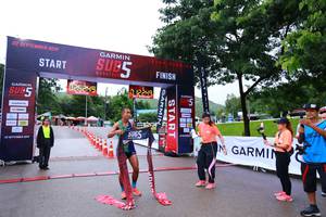 BIB: 2019, 12249
                            <button type="button" onclick="openModal(5858392)" class="btn btn-primary btn-sm float-right btn-popup" data-toggle="modal" data-target=".modal-high-quality">
                        <i class="fas fa-shopping-cart"></i> Add to Cart
                    </button>
                                            <button type="button" onclick="isThisMe(5858392, true)" class="btn btn-success btn-sm float-right btn-popup btn-isme hidden" data-toggle="tooltip" data-placement="bottom" title="นี่คือรูปของคุณใช่ไหม คลิกที่นี่เพื่อเอาเข้าอัลบั้ม">
                        <i class="fas fa-plus"></i> Add to album
                    </button>
                    <button type="button" onclick="isThisMe(5858392, false)" class="btn btn-warning btn-sm float-right btn-popup btn-isnotme hidden">
                        <i class="fas fa-ban"></i> Remove from album
                    </button>