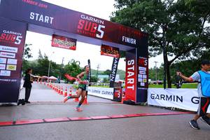 BIB: 2019, 2520
                            <button type="button" onclick="openModal(5858371)" class="btn btn-primary btn-sm float-right btn-popup" data-toggle="modal" data-target=".modal-high-quality">
                        <i class="fas fa-shopping-cart"></i> Add to Cart
                    </button>
                                            <button type="button" onclick="isThisMe(5858371, true)" class="btn btn-success btn-sm float-right btn-popup btn-isme hidden" data-toggle="tooltip" data-placement="bottom" title="นี่คือรูปของคุณใช่ไหม คลิกที่นี่เพื่อเอาเข้าอัลบั้ม">
                        <i class="fas fa-plus"></i> Add to album
                    </button>
                    <button type="button" onclick="isThisMe(5858371, false)" class="btn btn-warning btn-sm float-right btn-popup btn-isnotme hidden">
                        <i class="fas fa-ban"></i> Remove from album
                    </button>