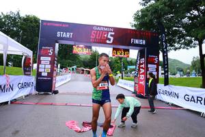 BIB: 2019, 6201
                            <button type="button" onclick="openModal(5858398)" class="btn btn-primary btn-sm float-right btn-popup" data-toggle="modal" data-target=".modal-high-quality">
                        <i class="fas fa-shopping-cart"></i> Add to Cart
                    </button>
                                            <button type="button" onclick="isThisMe(5858398, true)" class="btn btn-success btn-sm float-right btn-popup btn-isme hidden" data-toggle="tooltip" data-placement="bottom" title="นี่คือรูปของคุณใช่ไหม คลิกที่นี่เพื่อเอาเข้าอัลบั้ม">
                        <i class="fas fa-plus"></i> Add to album
                    </button>
                    <button type="button" onclick="isThisMe(5858398, false)" class="btn btn-warning btn-sm float-right btn-popup btn-isnotme hidden">
                        <i class="fas fa-ban"></i> Remove from album
                    </button>