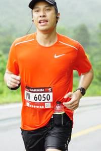 BIB: 6050
                            <button type="button" onclick="openModal(5713506)" class="btn btn-primary btn-sm float-right btn-popup" data-toggle="modal" data-target=".modal-high-quality">
                        <i class="fas fa-shopping-cart"></i> Add to Cart
                    </button>
                                            <button type="button" onclick="isThisMe(5713506, true)" class="btn btn-success btn-sm float-right btn-popup btn-isme hidden" data-toggle="tooltip" data-placement="bottom" title="นี่คือรูปของคุณใช่ไหม คลิกที่นี่เพื่อเอาเข้าอัลบั้ม">
                        <i class="fas fa-plus"></i> Add to album
                    </button>
                    <button type="button" onclick="isThisMe(5713506, false)" class="btn btn-warning btn-sm float-right btn-popup btn-isnotme hidden">
                        <i class="fas fa-ban"></i> Remove from album
                    </button>