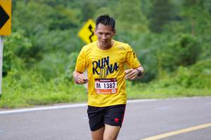 BIB: 1382
                            <button type="button" onclick="openModal(5564438)" class="btn btn-primary btn-sm float-right btn-popup" data-toggle="modal" data-target=".modal-high-quality">
                        <i class="fas fa-shopping-cart"></i> Add to Cart
                    </button>
                                            <button type="button" onclick="isThisMe(5564438, true)" class="btn btn-success btn-sm float-right btn-popup btn-isme hidden" data-toggle="tooltip" data-placement="bottom" title="นี่คือรูปของคุณใช่ไหม คลิกที่นี่เพื่อเอาเข้าอัลบั้ม">
                        <i class="fas fa-plus"></i> Add to album
                    </button>
                    <button type="button" onclick="isThisMe(5564438, false)" class="btn btn-warning btn-sm float-right btn-popup btn-isnotme hidden">
                        <i class="fas fa-ban"></i> Remove from album
                    </button>