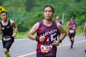 BIB: 1049, 
                            <button type="button" onclick="openModal(5564575)" class="btn btn-primary btn-sm float-right btn-popup" data-toggle="modal" data-target=".modal-high-quality">
                        <i class="fas fa-shopping-cart"></i> Add to Cart
                    </button>
                                            <button type="button" onclick="isThisMe(5564575, true)" class="btn btn-success btn-sm float-right btn-popup btn-isme hidden" data-toggle="tooltip" data-placement="bottom" title="นี่คือรูปของคุณใช่ไหม คลิกที่นี่เพื่อเอาเข้าอัลบั้ม">
                        <i class="fas fa-plus"></i> Add to album
                    </button>
                    <button type="button" onclick="isThisMe(5564575, false)" class="btn btn-warning btn-sm float-right btn-popup btn-isnotme hidden">
                        <i class="fas fa-ban"></i> Remove from album
                    </button>