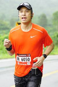 BIB: 6050
                            <button type="button" onclick="openModal(5713505)" class="btn btn-primary btn-sm float-right btn-popup" data-toggle="modal" data-target=".modal-high-quality">
                        <i class="fas fa-shopping-cart"></i> Add to Cart
                    </button>
                                            <button type="button" onclick="isThisMe(5713505, true)" class="btn btn-success btn-sm float-right btn-popup btn-isme hidden" data-toggle="tooltip" data-placement="bottom" title="นี่คือรูปของคุณใช่ไหม คลิกที่นี่เพื่อเอาเข้าอัลบั้ม">
                        <i class="fas fa-plus"></i> Add to album
                    </button>
                    <button type="button" onclick="isThisMe(5713505, false)" class="btn btn-warning btn-sm float-right btn-popup btn-isnotme hidden">
                        <i class="fas fa-ban"></i> Remove from album
                    </button>