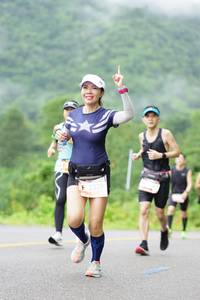 BIB: 3339
                            <button type="button" onclick="openModal(5605303)" class="btn btn-primary btn-sm float-right btn-popup" data-toggle="modal" data-target=".modal-high-quality">
                        <i class="fas fa-shopping-cart"></i> Add to Cart
                    </button>
                                            <button type="button" onclick="isThisMe(5605303, true)" class="btn btn-success btn-sm float-right btn-popup btn-isme hidden" data-toggle="tooltip" data-placement="bottom" title="นี่คือรูปของคุณใช่ไหม คลิกที่นี่เพื่อเอาเข้าอัลบั้ม">
                        <i class="fas fa-plus"></i> Add to album
                    </button>
                    <button type="button" onclick="isThisMe(5605303, false)" class="btn btn-warning btn-sm float-right btn-popup btn-isnotme hidden">
                        <i class="fas fa-ban"></i> Remove from album
                    </button>