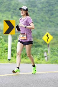 BIB: 3422
                            <button type="button" onclick="openModal(5603741)" class="btn btn-primary btn-sm float-right btn-popup" data-toggle="modal" data-target=".modal-high-quality">
                        <i class="fas fa-shopping-cart"></i> Add to Cart
                    </button>
                                            <button type="button" onclick="isThisMe(5603741, true)" class="btn btn-success btn-sm float-right btn-popup btn-isme hidden" data-toggle="tooltip" data-placement="bottom" title="นี่คือรูปของคุณใช่ไหม คลิกที่นี่เพื่อเอาเข้าอัลบั้ม">
                        <i class="fas fa-plus"></i> Add to album
                    </button>
                    <button type="button" onclick="isThisMe(5603741, false)" class="btn btn-warning btn-sm float-right btn-popup btn-isnotme hidden">
                        <i class="fas fa-ban"></i> Remove from album
                    </button>