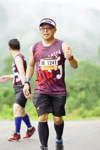 BIB: 1241
                            <button type="button" onclick="openModal(5608243)" class="btn btn-primary btn-sm float-right btn-popup" data-toggle="modal" data-target=".modal-high-quality">
                        <i class="fas fa-shopping-cart"></i> Add to Cart
                    </button>
                                            <button type="button" onclick="isThisMe(5608243, true)" class="btn btn-success btn-sm float-right btn-popup btn-isme hidden" data-toggle="tooltip" data-placement="bottom" title="นี่คือรูปของคุณใช่ไหม คลิกที่นี่เพื่อเอาเข้าอัลบั้ม">
                        <i class="fas fa-plus"></i> Add to album
                    </button>
                    <button type="button" onclick="isThisMe(5608243, false)" class="btn btn-warning btn-sm float-right btn-popup btn-isnotme hidden">
                        <i class="fas fa-ban"></i> Remove from album
                    </button>