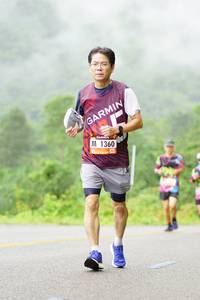 BIB: 1360
                            <button type="button" onclick="openModal(5608157)" class="btn btn-primary btn-sm float-right btn-popup" data-toggle="modal" data-target=".modal-high-quality">
                        <i class="fas fa-shopping-cart"></i> Add to Cart
                    </button>
                                            <button type="button" onclick="isThisMe(5608157, true)" class="btn btn-success btn-sm float-right btn-popup btn-isme hidden" data-toggle="tooltip" data-placement="bottom" title="นี่คือรูปของคุณใช่ไหม คลิกที่นี่เพื่อเอาเข้าอัลบั้ม">
                        <i class="fas fa-plus"></i> Add to album
                    </button>
                    <button type="button" onclick="isThisMe(5608157, false)" class="btn btn-warning btn-sm float-right btn-popup btn-isnotme hidden">
                        <i class="fas fa-ban"></i> Remove from album
                    </button>