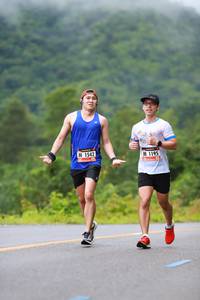 BIB: 1542, 1195
                            <button type="button" onclick="openModal(5582502)" class="btn btn-primary btn-sm float-right btn-popup" data-toggle="modal" data-target=".modal-high-quality">
                        <i class="fas fa-shopping-cart"></i> Add to Cart
                    </button>
                                            <button type="button" onclick="isThisMe(5582502, true)" class="btn btn-success btn-sm float-right btn-popup btn-isme hidden" data-toggle="tooltip" data-placement="bottom" title="นี่คือรูปของคุณใช่ไหม คลิกที่นี่เพื่อเอาเข้าอัลบั้ม">
                        <i class="fas fa-plus"></i> Add to album
                    </button>
                    <button type="button" onclick="isThisMe(5582502, false)" class="btn btn-warning btn-sm float-right btn-popup btn-isnotme hidden">
                        <i class="fas fa-ban"></i> Remove from album
                    </button>