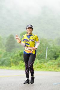 BIB: 3235
                            <button type="button" onclick="openModal(5693245)" class="btn btn-primary btn-sm float-right btn-popup" data-toggle="modal" data-target=".modal-high-quality">
                        <i class="fas fa-shopping-cart"></i> Add to Cart
                    </button>
                                            <button type="button" onclick="isThisMe(5693245, true)" class="btn btn-success btn-sm float-right btn-popup btn-isme hidden" data-toggle="tooltip" data-placement="bottom" title="นี่คือรูปของคุณใช่ไหม คลิกที่นี่เพื่อเอาเข้าอัลบั้ม">
                        <i class="fas fa-plus"></i> Add to album
                    </button>
                    <button type="button" onclick="isThisMe(5693245, false)" class="btn btn-warning btn-sm float-right btn-popup btn-isnotme hidden">
                        <i class="fas fa-ban"></i> Remove from album
                    </button>