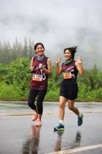 BIB: 1299, 3277
                            <button type="button" onclick="openModal(5552604)" class="btn btn-primary btn-sm float-right btn-popup" data-toggle="modal" data-target=".modal-high-quality">
                        <i class="fas fa-shopping-cart"></i> Add to Cart
                    </button>
                                            <button type="button" onclick="isThisMe(5552604, true)" class="btn btn-success btn-sm float-right btn-popup btn-isme hidden" data-toggle="tooltip" data-placement="bottom" title="นี่คือรูปของคุณใช่ไหม คลิกที่นี่เพื่อเอาเข้าอัลบั้ม">
                        <i class="fas fa-plus"></i> Add to album
                    </button>
                    <button type="button" onclick="isThisMe(5552604, false)" class="btn btn-warning btn-sm float-right btn-popup btn-isnotme hidden">
                        <i class="fas fa-ban"></i> Remove from album
                    </button>