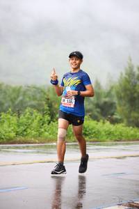 BIB: 538
                            <button type="button" onclick="openModal(5556108)" class="btn btn-primary btn-sm float-right btn-popup" data-toggle="modal" data-target=".modal-high-quality">
                        <i class="fas fa-shopping-cart"></i> Add to Cart
                    </button>
                                            <button type="button" onclick="isThisMe(5556108, true)" class="btn btn-success btn-sm float-right btn-popup btn-isme hidden" data-toggle="tooltip" data-placement="bottom" title="นี่คือรูปของคุณใช่ไหม คลิกที่นี่เพื่อเอาเข้าอัลบั้ม">
                        <i class="fas fa-plus"></i> Add to album
                    </button>
                    <button type="button" onclick="isThisMe(5556108, false)" class="btn btn-warning btn-sm float-right btn-popup btn-isnotme hidden">
                        <i class="fas fa-ban"></i> Remove from album
                    </button>