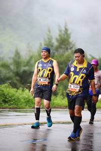 BIB: 1693, 1549
                            <button type="button" onclick="openModal(5562983)" class="btn btn-primary btn-sm float-right btn-popup" data-toggle="modal" data-target=".modal-high-quality">
                        <i class="fas fa-shopping-cart"></i> Add to Cart
                    </button>
                                            <button type="button" onclick="isThisMe(5562983, true)" class="btn btn-success btn-sm float-right btn-popup btn-isme hidden" data-toggle="tooltip" data-placement="bottom" title="นี่คือรูปของคุณใช่ไหม คลิกที่นี่เพื่อเอาเข้าอัลบั้ม">
                        <i class="fas fa-plus"></i> Add to album
                    </button>
                    <button type="button" onclick="isThisMe(5562983, false)" class="btn btn-warning btn-sm float-right btn-popup btn-isnotme hidden">
                        <i class="fas fa-ban"></i> Remove from album
                    </button>