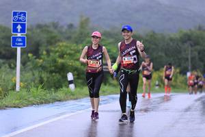 BIB: 7000, 3139
                            <button type="button" onclick="openModal(5640124)" class="btn btn-primary btn-sm float-right btn-popup" data-toggle="modal" data-target=".modal-high-quality">
                        <i class="fas fa-shopping-cart"></i> Add to Cart
                    </button>
                                            <button type="button" onclick="isThisMe(5640124, true)" class="btn btn-success btn-sm float-right btn-popup btn-isme hidden" data-toggle="tooltip" data-placement="bottom" title="นี่คือรูปของคุณใช่ไหม คลิกที่นี่เพื่อเอาเข้าอัลบั้ม">
                        <i class="fas fa-plus"></i> Add to album
                    </button>
                    <button type="button" onclick="isThisMe(5640124, false)" class="btn btn-warning btn-sm float-right btn-popup btn-isnotme hidden">
                        <i class="fas fa-ban"></i> Remove from album
                    </button>