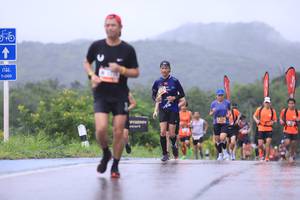 BIB: 7000, 
                            <button type="button" onclick="openModal(5615037)" class="btn btn-primary btn-sm float-right btn-popup" data-toggle="modal" data-target=".modal-high-quality">
                        <i class="fas fa-shopping-cart"></i> Add to Cart
                    </button>
                                            <button type="button" onclick="isThisMe(5615037, true)" class="btn btn-success btn-sm float-right btn-popup btn-isme hidden" data-toggle="tooltip" data-placement="bottom" title="นี่คือรูปของคุณใช่ไหม คลิกที่นี่เพื่อเอาเข้าอัลบั้ม">
                        <i class="fas fa-plus"></i> Add to album
                    </button>
                    <button type="button" onclick="isThisMe(5615037, false)" class="btn btn-warning btn-sm float-right btn-popup btn-isnotme hidden">
                        <i class="fas fa-ban"></i> Remove from album
                    </button>