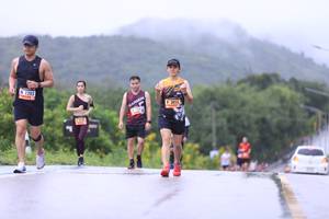 BIB: 1203, 3055
                            <button type="button" onclick="openModal(5622048)" class="btn btn-primary btn-sm float-right btn-popup" data-toggle="modal" data-target=".modal-high-quality">
                        <i class="fas fa-shopping-cart"></i> Add to Cart
                    </button>
                                            <button type="button" onclick="isThisMe(5622048, true)" class="btn btn-success btn-sm float-right btn-popup btn-isme hidden" data-toggle="tooltip" data-placement="bottom" title="นี่คือรูปของคุณใช่ไหม คลิกที่นี่เพื่อเอาเข้าอัลบั้ม">
                        <i class="fas fa-plus"></i> Add to album
                    </button>
                    <button type="button" onclick="isThisMe(5622048, false)" class="btn btn-warning btn-sm float-right btn-popup btn-isnotme hidden">
                        <i class="fas fa-ban"></i> Remove from album
                    </button>