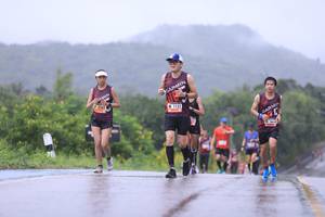 BIB: 3265, 1132
                            <button type="button" onclick="openModal(5615252)" class="btn btn-primary btn-sm float-right btn-popup" data-toggle="modal" data-target=".modal-high-quality">
                        <i class="fas fa-shopping-cart"></i> Add to Cart
                    </button>
                                            <button type="button" onclick="isThisMe(5615252, true)" class="btn btn-success btn-sm float-right btn-popup btn-isme hidden" data-toggle="tooltip" data-placement="bottom" title="นี่คือรูปของคุณใช่ไหม คลิกที่นี่เพื่อเอาเข้าอัลบั้ม">
                        <i class="fas fa-plus"></i> Add to album
                    </button>
                    <button type="button" onclick="isThisMe(5615252, false)" class="btn btn-warning btn-sm float-right btn-popup btn-isnotme hidden">
                        <i class="fas fa-ban"></i> Remove from album
                    </button>