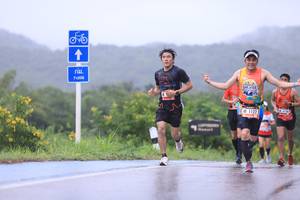 BIB: 7000, 1122
                            <button type="button" onclick="openModal(5614965)" class="btn btn-primary btn-sm float-right btn-popup" data-toggle="modal" data-target=".modal-high-quality">
                        <i class="fas fa-shopping-cart"></i> Add to Cart
                    </button>
                                            <button type="button" onclick="isThisMe(5614965, true)" class="btn btn-success btn-sm float-right btn-popup btn-isme hidden" data-toggle="tooltip" data-placement="bottom" title="นี่คือรูปของคุณใช่ไหม คลิกที่นี่เพื่อเอาเข้าอัลบั้ม">
                        <i class="fas fa-plus"></i> Add to album
                    </button>
                    <button type="button" onclick="isThisMe(5614965, false)" class="btn btn-warning btn-sm float-right btn-popup btn-isnotme hidden">
                        <i class="fas fa-ban"></i> Remove from album
                    </button>