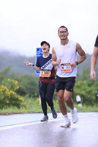 BIB: 3082, 101
                            <button type="button" onclick="openModal(5633885)" class="btn btn-primary btn-sm float-right btn-popup" data-toggle="modal" data-target=".modal-high-quality">
                        <i class="fas fa-shopping-cart"></i> Add to Cart
                    </button>
                                            <button type="button" onclick="isThisMe(5633885, true)" class="btn btn-success btn-sm float-right btn-popup btn-isme hidden" data-toggle="tooltip" data-placement="bottom" title="นี่คือรูปของคุณใช่ไหม คลิกที่นี่เพื่อเอาเข้าอัลบั้ม">
                        <i class="fas fa-plus"></i> Add to album
                    </button>
                    <button type="button" onclick="isThisMe(5633885, false)" class="btn btn-warning btn-sm float-right btn-popup btn-isnotme hidden">
                        <i class="fas fa-ban"></i> Remove from album
                    </button>