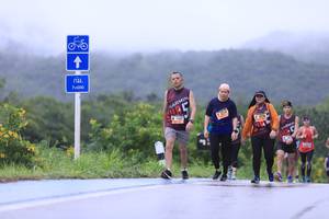 BIB: 7000, 1437, 323
                            <button type="button" onclick="openModal(5641389)" class="btn btn-primary btn-sm float-right btn-popup" data-toggle="modal" data-target=".modal-high-quality">
                        <i class="fas fa-shopping-cart"></i> Add to Cart
                    </button>
                                            <button type="button" onclick="isThisMe(5641389, true)" class="btn btn-success btn-sm float-right btn-popup btn-isme hidden" data-toggle="tooltip" data-placement="bottom" title="นี่คือรูปของคุณใช่ไหม คลิกที่นี่เพื่อเอาเข้าอัลบั้ม">
                        <i class="fas fa-plus"></i> Add to album
                    </button>
                    <button type="button" onclick="isThisMe(5641389, false)" class="btn btn-warning btn-sm float-right btn-popup btn-isnotme hidden">
                        <i class="fas fa-ban"></i> Remove from album
                    </button>