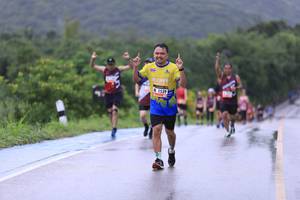 BIB: 1539
                            <button type="button" onclick="openModal(5634340)" class="btn btn-primary btn-sm float-right btn-popup" data-toggle="modal" data-target=".modal-high-quality">
                        <i class="fas fa-shopping-cart"></i> Add to Cart
                    </button>
                                            <button type="button" onclick="isThisMe(5634340, true)" class="btn btn-success btn-sm float-right btn-popup btn-isme hidden" data-toggle="tooltip" data-placement="bottom" title="นี่คือรูปของคุณใช่ไหม คลิกที่นี่เพื่อเอาเข้าอัลบั้ม">
                        <i class="fas fa-plus"></i> Add to album
                    </button>
                    <button type="button" onclick="isThisMe(5634340, false)" class="btn btn-warning btn-sm float-right btn-popup btn-isnotme hidden">
                        <i class="fas fa-ban"></i> Remove from album
                    </button>