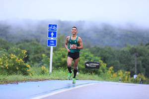 BIB: 000
                            <button type="button" onclick="openModal(5603895)" class="btn btn-primary btn-sm float-right btn-popup" data-toggle="modal" data-target=".modal-high-quality">
                        <i class="fas fa-shopping-cart"></i> Add to Cart
                    </button>
                                            <button type="button" onclick="isThisMe(5603895, true)" class="btn btn-success btn-sm float-right btn-popup btn-isme hidden" data-toggle="tooltip" data-placement="bottom" title="นี่คือรูปของคุณใช่ไหม คลิกที่นี่เพื่อเอาเข้าอัลบั้ม">
                        <i class="fas fa-plus"></i> Add to album
                    </button>
                    <button type="button" onclick="isThisMe(5603895, false)" class="btn btn-warning btn-sm float-right btn-popup btn-isnotme hidden">
                        <i class="fas fa-ban"></i> Remove from album
                    </button>