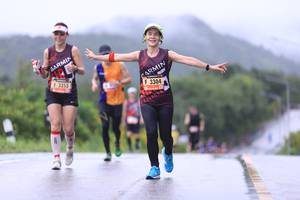 BIB: 3353, 3304
                            <button type="button" onclick="openModal(5624513)" class="btn btn-primary btn-sm float-right btn-popup" data-toggle="modal" data-target=".modal-high-quality">
                        <i class="fas fa-shopping-cart"></i> Add to Cart
                    </button>
                                            <button type="button" onclick="isThisMe(5624513, true)" class="btn btn-success btn-sm float-right btn-popup btn-isme hidden" data-toggle="tooltip" data-placement="bottom" title="นี่คือรูปของคุณใช่ไหม คลิกที่นี่เพื่อเอาเข้าอัลบั้ม">
                        <i class="fas fa-plus"></i> Add to album
                    </button>
                    <button type="button" onclick="isThisMe(5624513, false)" class="btn btn-warning btn-sm float-right btn-popup btn-isnotme hidden">
                        <i class="fas fa-ban"></i> Remove from album
                    </button>