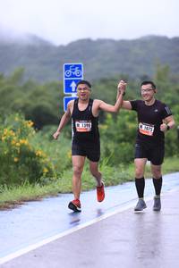 BIB: 1075, 1398
                            <button type="button" onclick="openModal(5634019)" class="btn btn-primary btn-sm float-right btn-popup" data-toggle="modal" data-target=".modal-high-quality">
                        <i class="fas fa-shopping-cart"></i> Add to Cart
                    </button>
                                            <button type="button" onclick="isThisMe(5634019, true)" class="btn btn-success btn-sm float-right btn-popup btn-isme hidden" data-toggle="tooltip" data-placement="bottom" title="นี่คือรูปของคุณใช่ไหม คลิกที่นี่เพื่อเอาเข้าอัลบั้ม">
                        <i class="fas fa-plus"></i> Add to album
                    </button>
                    <button type="button" onclick="isThisMe(5634019, false)" class="btn btn-warning btn-sm float-right btn-popup btn-isnotme hidden">
                        <i class="fas fa-ban"></i> Remove from album
                    </button>