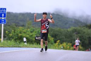 BIB: 7000, 1180, 
                            <button type="button" onclick="openModal(5608305)" class="btn btn-primary btn-sm float-right btn-popup" data-toggle="modal" data-target=".modal-high-quality">
                        <i class="fas fa-shopping-cart"></i> Add to Cart
                    </button>
                                            <button type="button" onclick="isThisMe(5608305, true)" class="btn btn-success btn-sm float-right btn-popup btn-isme hidden" data-toggle="tooltip" data-placement="bottom" title="นี่คือรูปของคุณใช่ไหม คลิกที่นี่เพื่อเอาเข้าอัลบั้ม">
                        <i class="fas fa-plus"></i> Add to album
                    </button>
                    <button type="button" onclick="isThisMe(5608305, false)" class="btn btn-warning btn-sm float-right btn-popup btn-isnotme hidden">
                        <i class="fas fa-ban"></i> Remove from album
                    </button>