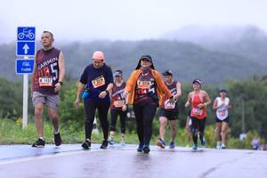 BIB: 7000, 1437, 3239, 3258
                            <button type="button" onclick="openModal(5641412)" class="btn btn-primary btn-sm float-right btn-popup" data-toggle="modal" data-target=".modal-high-quality">
                        <i class="fas fa-shopping-cart"></i> Add to Cart
                    </button>
                                            <button type="button" onclick="isThisMe(5641412, true)" class="btn btn-success btn-sm float-right btn-popup btn-isme hidden" data-toggle="tooltip" data-placement="bottom" title="นี่คือรูปของคุณใช่ไหม คลิกที่นี่เพื่อเอาเข้าอัลบั้ม">
                        <i class="fas fa-plus"></i> Add to album
                    </button>
                    <button type="button" onclick="isThisMe(5641412, false)" class="btn btn-warning btn-sm float-right btn-popup btn-isnotme hidden">
                        <i class="fas fa-ban"></i> Remove from album
                    </button>