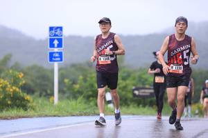 BIB: 1348, 1330
                            <button type="button" onclick="openModal(5614653)" class="btn btn-primary btn-sm float-right btn-popup" data-toggle="modal" data-target=".modal-high-quality">
                        <i class="fas fa-shopping-cart"></i> Add to Cart
                    </button>
                                            <button type="button" onclick="isThisMe(5614653, true)" class="btn btn-success btn-sm float-right btn-popup btn-isme hidden" data-toggle="tooltip" data-placement="bottom" title="นี่คือรูปของคุณใช่ไหม คลิกที่นี่เพื่อเอาเข้าอัลบั้ม">
                        <i class="fas fa-plus"></i> Add to album
                    </button>
                    <button type="button" onclick="isThisMe(5614653, false)" class="btn btn-warning btn-sm float-right btn-popup btn-isnotme hidden">
                        <i class="fas fa-ban"></i> Remove from album
                    </button>