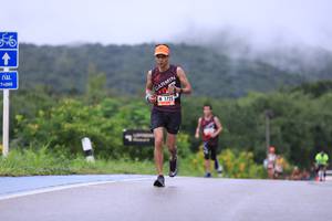 BIB: 7000, 1725
                            <button type="button" onclick="openModal(5608332)" class="btn btn-primary btn-sm float-right btn-popup" data-toggle="modal" data-target=".modal-high-quality">
                        <i class="fas fa-shopping-cart"></i> Add to Cart
                    </button>
                                            <button type="button" onclick="isThisMe(5608332, true)" class="btn btn-success btn-sm float-right btn-popup btn-isme hidden" data-toggle="tooltip" data-placement="bottom" title="นี่คือรูปของคุณใช่ไหม คลิกที่นี่เพื่อเอาเข้าอัลบั้ม">
                        <i class="fas fa-plus"></i> Add to album
                    </button>
                    <button type="button" onclick="isThisMe(5608332, false)" class="btn btn-warning btn-sm float-right btn-popup btn-isnotme hidden">
                        <i class="fas fa-ban"></i> Remove from album
                    </button>