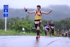 BIB: 7000, 5551
                            <button type="button" onclick="openModal(5640054)" class="btn btn-primary btn-sm float-right btn-popup" data-toggle="modal" data-target=".modal-high-quality">
                        <i class="fas fa-shopping-cart"></i> Add to Cart
                    </button>
                                            <button type="button" onclick="isThisMe(5640054, true)" class="btn btn-success btn-sm float-right btn-popup btn-isme hidden" data-toggle="tooltip" data-placement="bottom" title="นี่คือรูปของคุณใช่ไหม คลิกที่นี่เพื่อเอาเข้าอัลบั้ม">
                        <i class="fas fa-plus"></i> Add to album
                    </button>
                    <button type="button" onclick="isThisMe(5640054, false)" class="btn btn-warning btn-sm float-right btn-popup btn-isnotme hidden">
                        <i class="fas fa-ban"></i> Remove from album
                    </button>