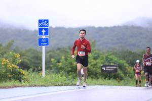 BIB: 7000, 1277
                            <button type="button" onclick="openModal(5624378)" class="btn btn-primary btn-sm float-right btn-popup" data-toggle="modal" data-target=".modal-high-quality">
                        <i class="fas fa-shopping-cart"></i> Add to Cart
                    </button>
                                            <button type="button" onclick="isThisMe(5624378, true)" class="btn btn-success btn-sm float-right btn-popup btn-isme hidden" data-toggle="tooltip" data-placement="bottom" title="นี่คือรูปของคุณใช่ไหม คลิกที่นี่เพื่อเอาเข้าอัลบั้ม">
                        <i class="fas fa-plus"></i> Add to album
                    </button>
                    <button type="button" onclick="isThisMe(5624378, false)" class="btn btn-warning btn-sm float-right btn-popup btn-isnotme hidden">
                        <i class="fas fa-ban"></i> Remove from album
                    </button>