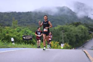 BIB: 1157
                            <button type="button" onclick="openModal(5608605)" class="btn btn-primary btn-sm float-right btn-popup" data-toggle="modal" data-target=".modal-high-quality">
                        <i class="fas fa-shopping-cart"></i> Add to Cart
                    </button>
                                            <button type="button" onclick="isThisMe(5608605, true)" class="btn btn-success btn-sm float-right btn-popup btn-isme hidden" data-toggle="tooltip" data-placement="bottom" title="นี่คือรูปของคุณใช่ไหม คลิกที่นี่เพื่อเอาเข้าอัลบั้ม">
                        <i class="fas fa-plus"></i> Add to album
                    </button>
                    <button type="button" onclick="isThisMe(5608605, false)" class="btn btn-warning btn-sm float-right btn-popup btn-isnotme hidden">
                        <i class="fas fa-ban"></i> Remove from album
                    </button>