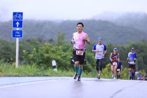 BIB: 7000, 5363
                            <button type="button" onclick="openModal(5641591)" class="btn btn-primary btn-sm float-right btn-popup" data-toggle="modal" data-target=".modal-high-quality">
                        <i class="fas fa-shopping-cart"></i> Add to Cart
                    </button>
                                            <button type="button" onclick="isThisMe(5641591, true)" class="btn btn-success btn-sm float-right btn-popup btn-isme hidden" data-toggle="tooltip" data-placement="bottom" title="นี่คือรูปของคุณใช่ไหม คลิกที่นี่เพื่อเอาเข้าอัลบั้ม">
                        <i class="fas fa-plus"></i> Add to album
                    </button>
                    <button type="button" onclick="isThisMe(5641591, false)" class="btn btn-warning btn-sm float-right btn-popup btn-isnotme hidden">
                        <i class="fas fa-ban"></i> Remove from album
                    </button>