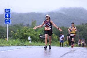 BIB: 7000, 3065
                            <button type="button" onclick="openModal(5640041)" class="btn btn-primary btn-sm float-right btn-popup" data-toggle="modal" data-target=".modal-high-quality">
                        <i class="fas fa-shopping-cart"></i> Add to Cart
                    </button>
                                            <button type="button" onclick="isThisMe(5640041, true)" class="btn btn-success btn-sm float-right btn-popup btn-isme hidden" data-toggle="tooltip" data-placement="bottom" title="นี่คือรูปของคุณใช่ไหม คลิกที่นี่เพื่อเอาเข้าอัลบั้ม">
                        <i class="fas fa-plus"></i> Add to album
                    </button>
                    <button type="button" onclick="isThisMe(5640041, false)" class="btn btn-warning btn-sm float-right btn-popup btn-isnotme hidden">
                        <i class="fas fa-ban"></i> Remove from album
                    </button>