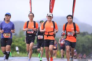 BIB: 3261
                            <button type="button" onclick="openModal(5615126)" class="btn btn-primary btn-sm float-right btn-popup" data-toggle="modal" data-target=".modal-high-quality">
                        <i class="fas fa-shopping-cart"></i> Add to Cart
                    </button>
                                            <button type="button" onclick="isThisMe(5615126, true)" class="btn btn-success btn-sm float-right btn-popup btn-isme hidden" data-toggle="tooltip" data-placement="bottom" title="นี่คือรูปของคุณใช่ไหม คลิกที่นี่เพื่อเอาเข้าอัลบั้ม">
                        <i class="fas fa-plus"></i> Add to album
                    </button>
                    <button type="button" onclick="isThisMe(5615126, false)" class="btn btn-warning btn-sm float-right btn-popup btn-isnotme hidden">
                        <i class="fas fa-ban"></i> Remove from album
                    </button>