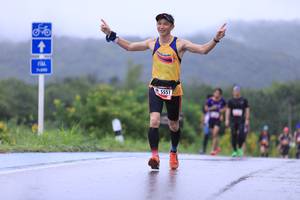 BIB: 5551
                            <button type="button" onclick="openModal(5640077)" class="btn btn-primary btn-sm float-right btn-popup" data-toggle="modal" data-target=".modal-high-quality">
                        <i class="fas fa-shopping-cart"></i> Add to Cart
                    </button>
                                            <button type="button" onclick="isThisMe(5640077, true)" class="btn btn-success btn-sm float-right btn-popup btn-isme hidden" data-toggle="tooltip" data-placement="bottom" title="นี่คือรูปของคุณใช่ไหม คลิกที่นี่เพื่อเอาเข้าอัลบั้ม">
                        <i class="fas fa-plus"></i> Add to album
                    </button>
                    <button type="button" onclick="isThisMe(5640077, false)" class="btn btn-warning btn-sm float-right btn-popup btn-isnotme hidden">
                        <i class="fas fa-ban"></i> Remove from album
                    </button>